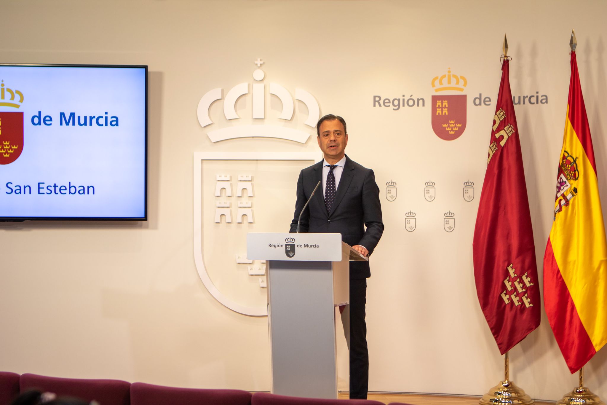 El portavoz del Gobierno regional, Marcos Ortuño, durante la rueda de prensa posterior a la reunión del Consejo de Gobierno