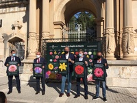 El secretario general de la Consejería de Agricultura presentó la campaña 'En la Región de Murcia tenemos tantas flores como días para recordarles'