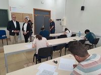 El consejero de Educación, Formación Profesional y Empleo, Víctor Marín, visita un aula en el Campus de La Merced de la Universidad de Murcia, donde...
