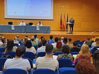 El consejero de Educación y Formación Profesional, Víctor Marín, inauguró el curso sobre función directiva para 167 docentes