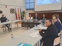 El consejero de Educación y Formación Profesional, Víctor Marín, presidió la Mesa Sectorial de Educación