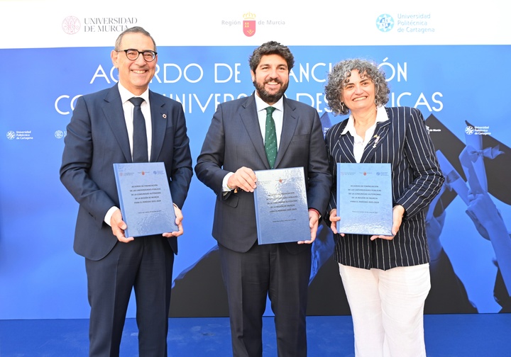 Imagen del artículo López Miras firma con las universidades públicas un plan de financiación plurianual histórico