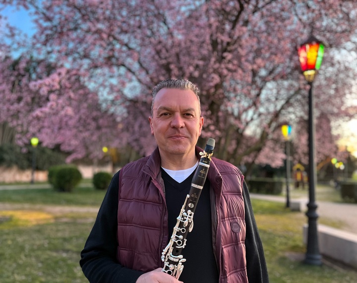 Imagen del artículo La Orquesta Sinfónica de la Región estrena en Murcia y Cartagena 'Áurea', de Pacho Flores, con el clarinetista Juan Ferrer como solista