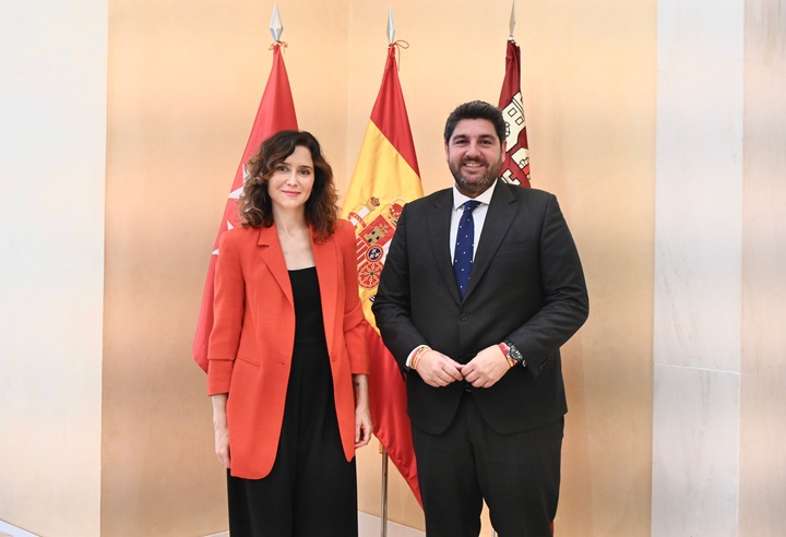 Fernando López Miras se reúne con Isabel Díaz Ayuso (2)