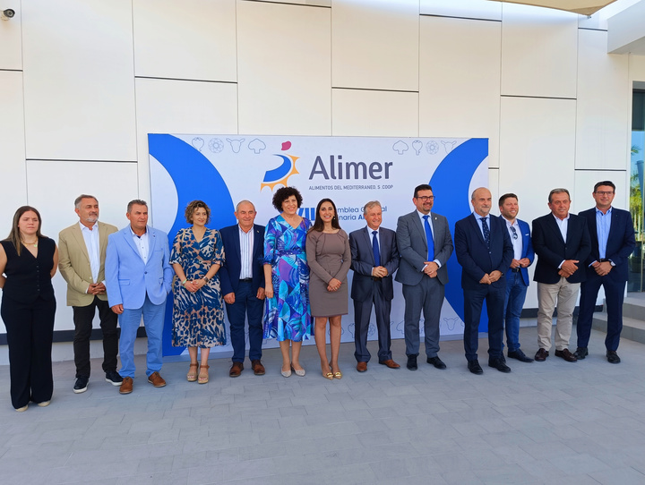 El Gobierno regional destaca el trabajo de Alimer como motor económico del Valle del Guadalentín y la Vega Alta del Segura en la entrega de premios de la cooperativa (1)