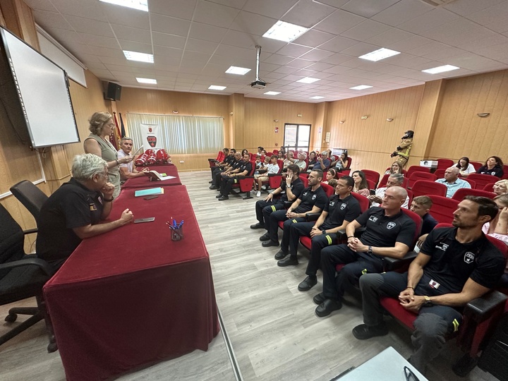 Toma de posesión de nueve cabos bomberos del Consorcio de Extinción de Incendios y Salvamento de la Región