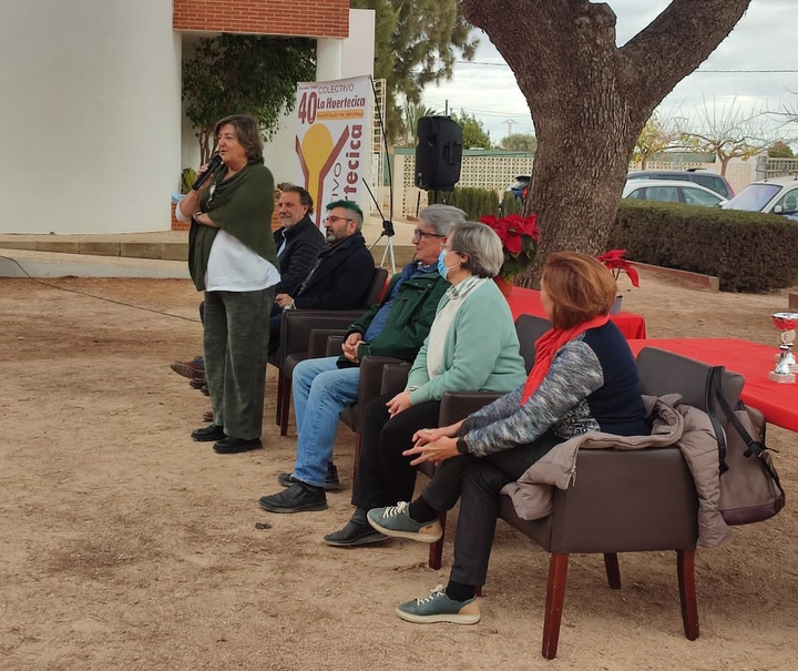 La directora general de Salud Mental, María José Lozano, en un acto celebrado con la asociación La Huertecica