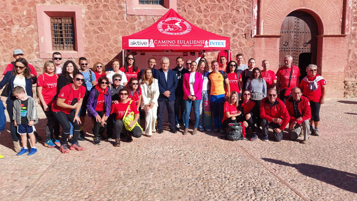 La consejera Rubira asiste a la Feria 'Rueda' de Totana y destaca "las iniciativas vinculadas a potenciar el mantenimiento del mundo rural en la Región de Murcia"