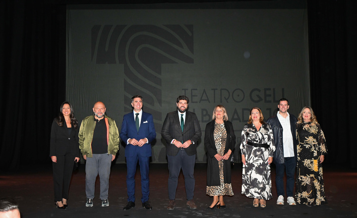 López Miras inaugura el nuevo teatro Geli Albaladejo de San Pedro del Pinatar, que está "está llamado a ser un referente para la programación cultural de la Región de Murcia" (1)