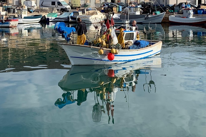 Imagen de archivo de un pescador de la Región de Murcia 