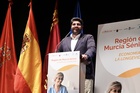 López Miras reivindica el papel de los mayores como "partícipes del crecimiento, desarrollo y toma de decisiones en la Región de Murcia"