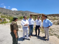 El consejero de Medio Ambiente, Universidades, Investigación y Mar Menor, Juan María Vázquez, mantuvo una reunión con el alcalde de Blanca, Ángel...