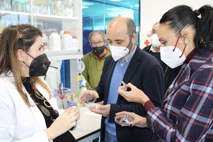 La consejera Valle Miguélez visitó el Centro Tecnológico del Calzado y el Plástico