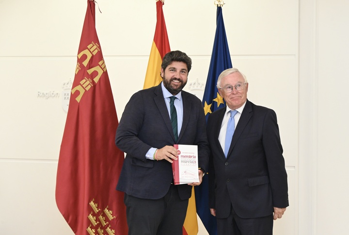 El presidente López Miras recibe al presidente del CES, José Antonio Cobacho