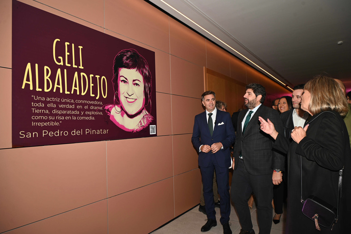 López Miras inaugura el nuevo teatro Geli Albaladejo de San Pedro del Pinatar, que está "está llamado a ser un referente para la programación cultural de la Región de Murcia" (3)